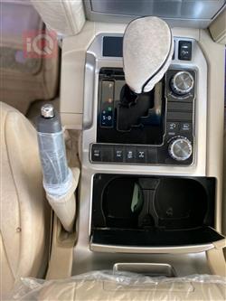 تۆیۆتا لاند کروزەر